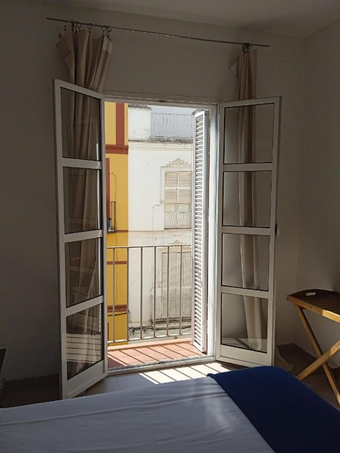 Apartamento Casco Antiguo Exterior Unico En Segunda Planta En Un Edificio De De Dos Plantas Sewilla Zewnętrze zdjęcie